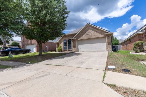 4356 Mountain Crest Dr, Fort Worth, TX, 76123-8011 | Card Image