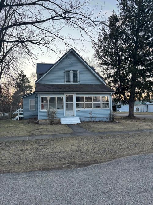 205 David St, Blue River, WI, 53518-9444 | Card Image
