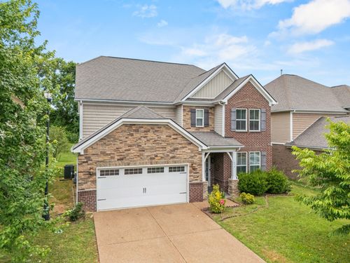 654 Foster Ln, Mount Juliet, TN, 37122-3198 | Card Image
