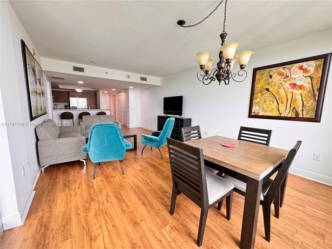 APT-508S - 2681 N Flamingo Rd, Condo with 3 bedrooms, 3 bathrooms and null parking in Sunrise FL | Image 4