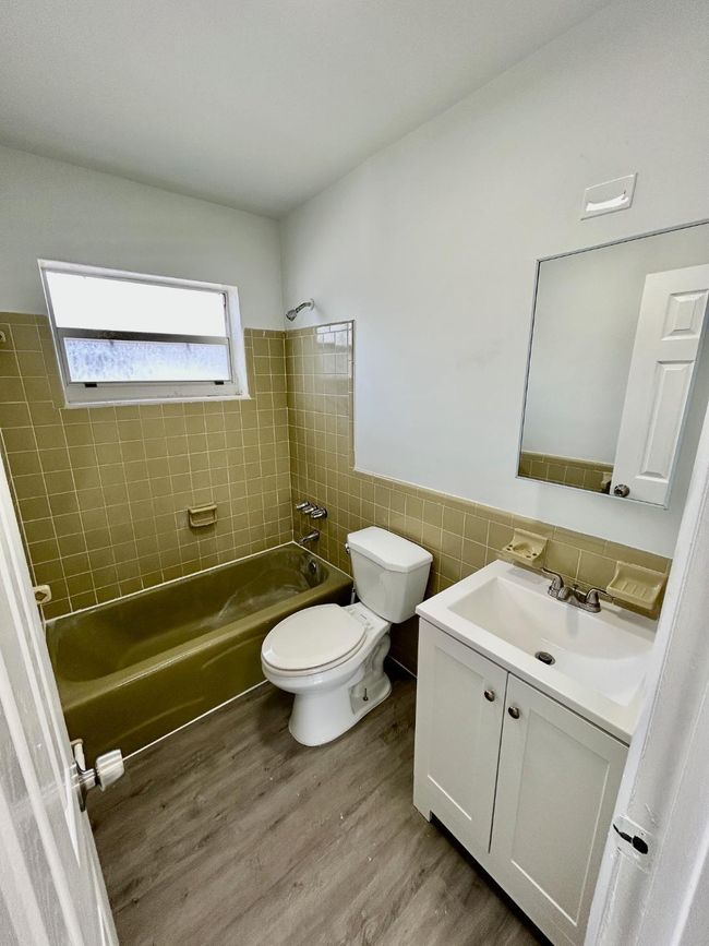 APT-1 - 7311 Venetian St, Condo with 1 bedrooms, 1 bathrooms and null parking in Miramar FL | Image 11