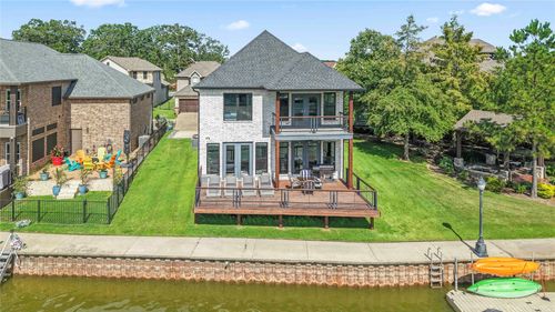118 Marina Dr, Mabank, TX, 75156-4256 | Card Image