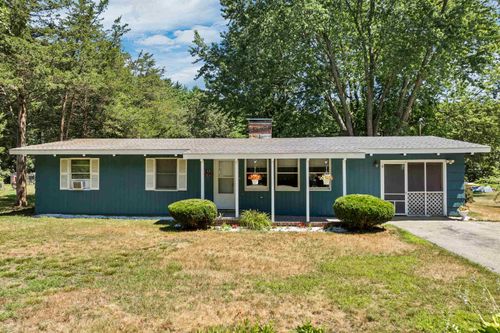 19 Cedar Rd, North Hampton, NH, 03862-2318 | Card Image