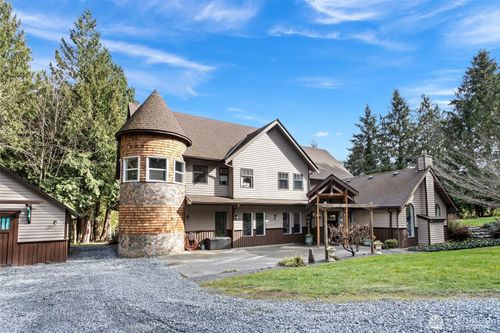 1909 94th St Nw, Tulalip, WA, 98271-6401 | Card Image