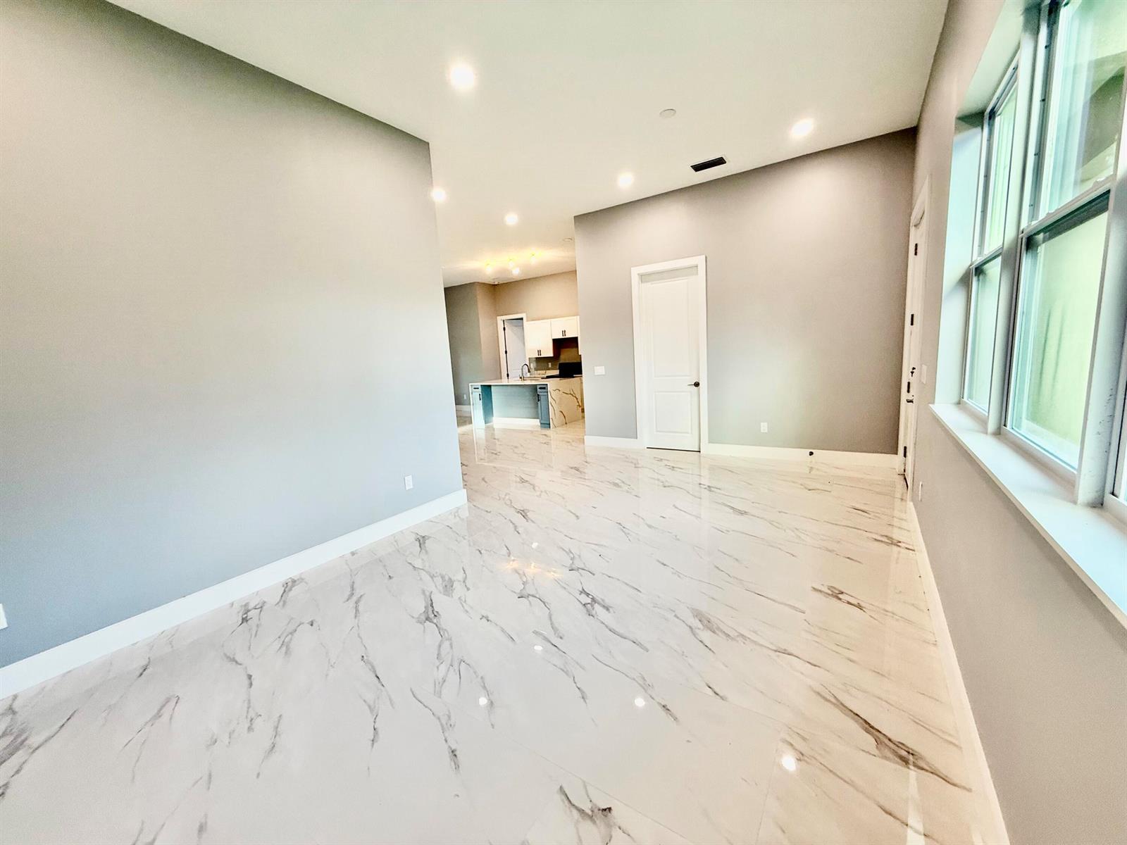Residential Lease in Port St. Lucie 4