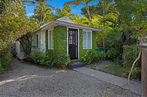 1213 Watson Street, Key West, FL, 33040 | Card Image