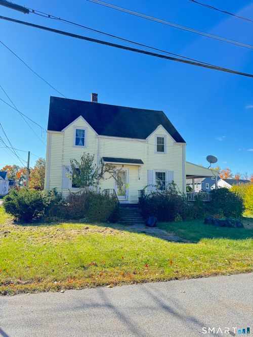 42 Hardy St, Torrington, CT, 06790-3305 | Card Image