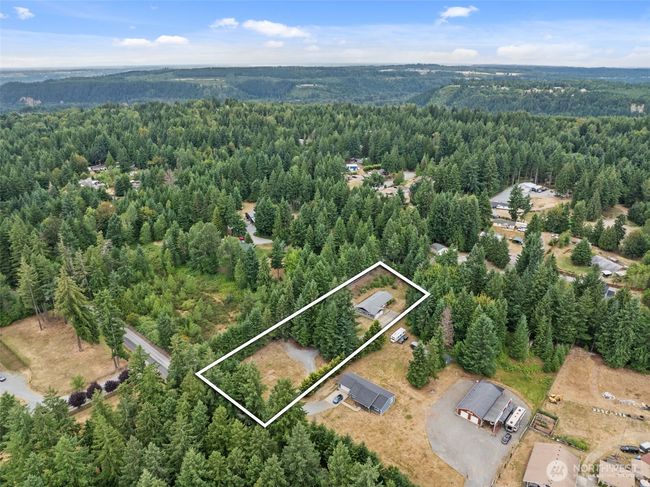 19221 Patterson Rd E, House other with 3 bedrooms, 2 bathrooms and 2 parking in Orting WA | Image 36