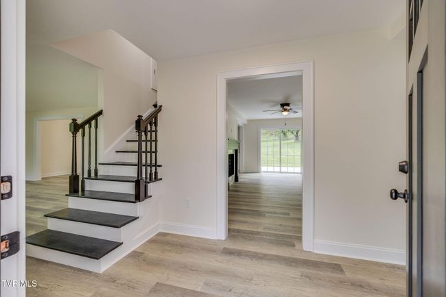 5805 Cochise Trl, House other with 3 bedrooms, 3 bathrooms and null parking in Kingsport TN | Image 5