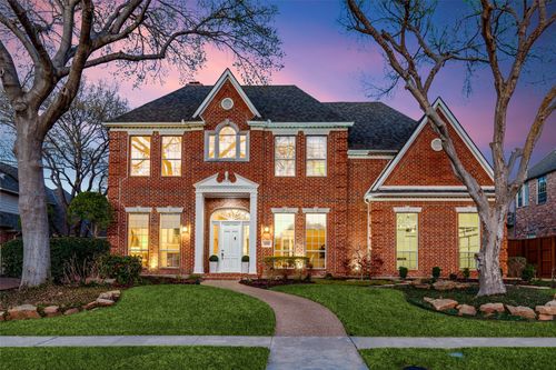3100 Amesbury Dr, Plano, TX, 75093-4733 | Card Image
