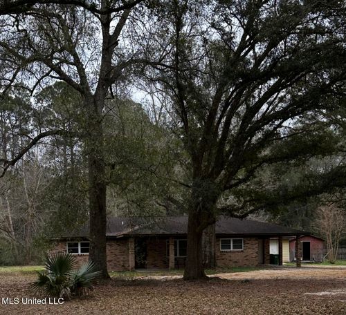 10132 Graystone Dr, Moss Point, MS, 39562-7860 | Card Image