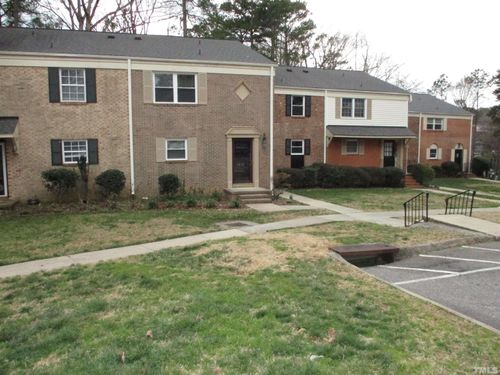 6435 New Market Way, Raleigh, NC, 27615-6824 | Card Image