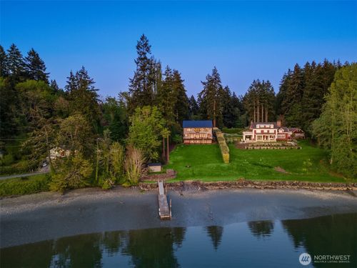 6783 Ne Bergman Rd, Bainbridge Island, WA, 98110-1207 | Card Image