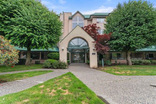 311-2964 Trethewey St, Abbotsford, BC, V2T6P4 | Card Image