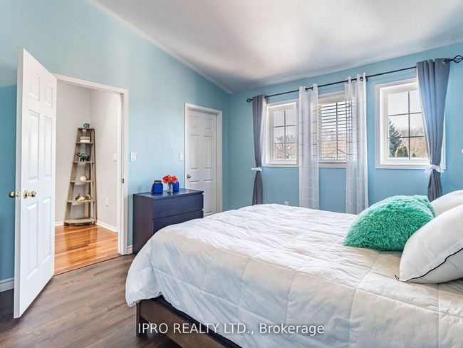 182 Highbury Dr, House attached with 3 bedrooms, 3 bathrooms and 4 parking in Stoney Creek ON | Image 12