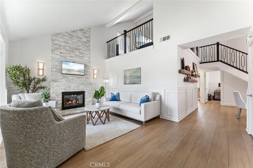 7880 E Samantha Cir, Anaheim, CA, 92807-2421 | Card Image