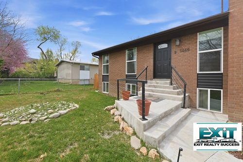 5844 S 920 E, Murray, UT, 84121-1604 | Card Image