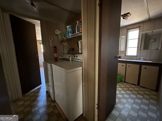 1546 N Highway 19, House other with 2 bedrooms, 1 bathrooms and 1 parking in Glenwood GA | Image 34