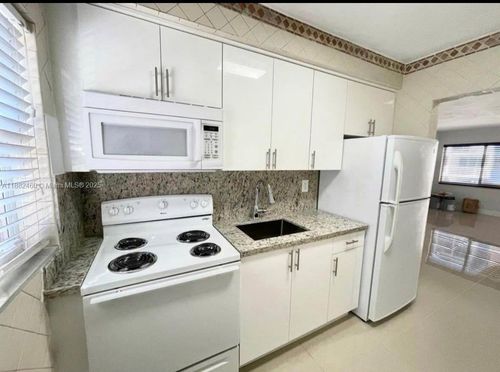 apt-2b-3600 Sw 9th Ter, Miami, FL, 33135-4249 | Card Image