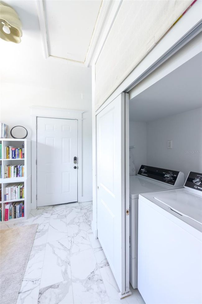 Courtyard/Room for Boat or RV Parking | Image 30