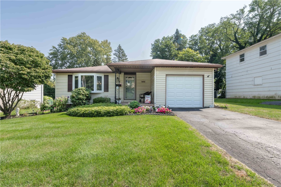 Valley St, Rochester, NY 14612