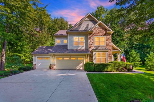 170 Lexington Woods Dr, Granville, OH, 43023-9055 | Card Image