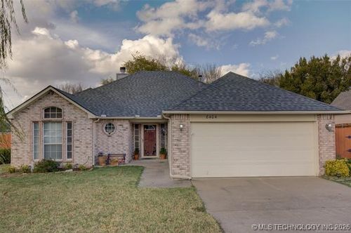 8404 Norman St, Broken Arrow, OK, 74014-7421 | Card Image