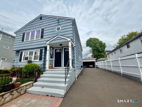 114 Waldorf Ave, Bridgeport, CT, 06605-2562 | Card Image