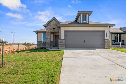 502 University Ave, Troy, TX, 76579-2304 | Card Image
