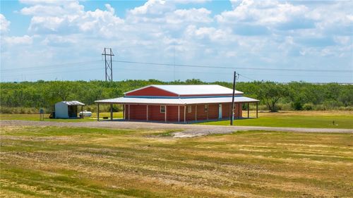 2924 County Road 87, Robstown, TX, 78380-5445 | Card Image