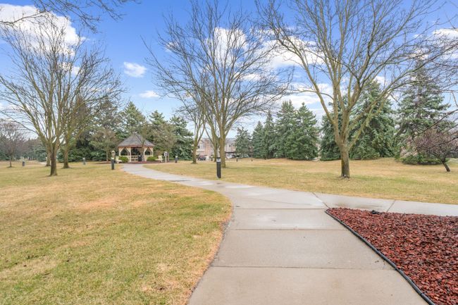 42565 Lilley Pointe Dr, Condo with 2 bedrooms, 2 bathrooms and null parking in Canton MI | Image 21
