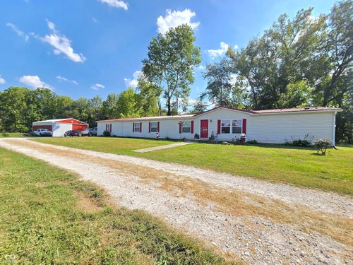 9099 Pipe Creek Rd, Metamora, IN, 47030 | Card Image
