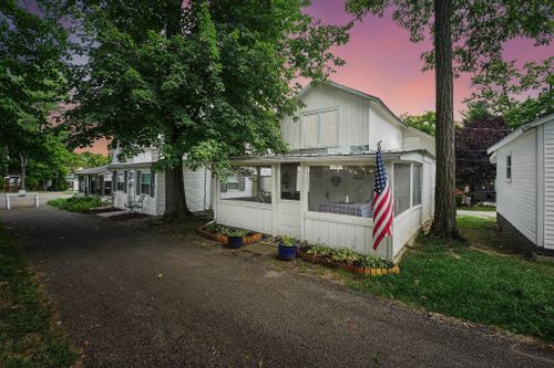 124 7th Street, Lancaster, OH, 43130 | Card Image