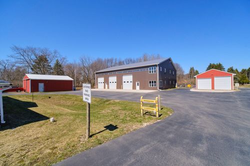 480 E Parkdale Ave, Manistee, MI, 49660-1153 | Card Image