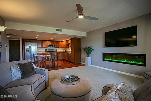 309-7910 E Camelback Rd, Scottsdale, AZ, 85251-2665 | Card Image