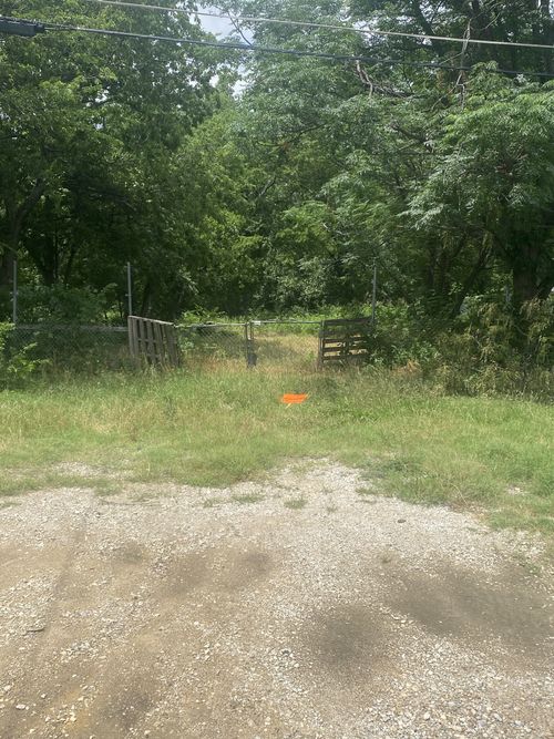 3203 Bernal Drive, Dallas, TX, 75212 | Card Image