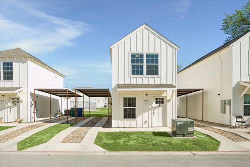 unit-109b-230 Debus Dr, Taylor, TX, 76574-2399 | Card Image