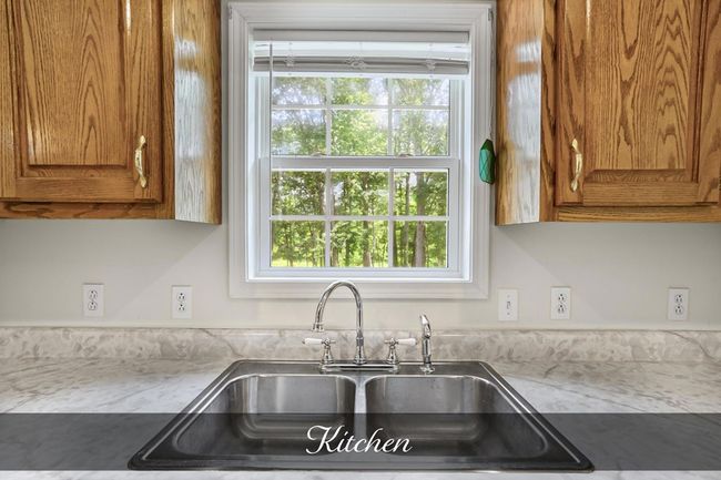 1357 Franklin Loop, House other with 3 bedrooms, 2 bathrooms and 2 parking in Clarkrange TN | Image 8