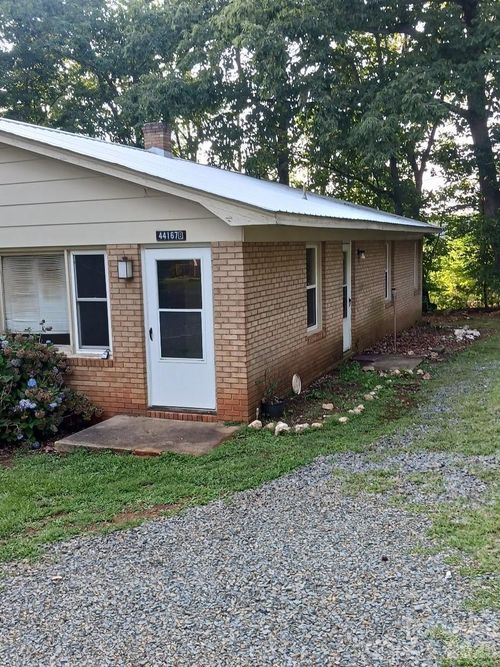 b-44167 Mountain View Church Rd, Albemarle, NC, 28001-8174 | Card Image