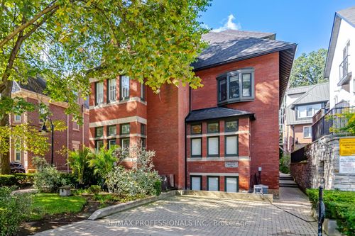 10-228 St George St, Toronto, ON, M5R2N5 | Card Image