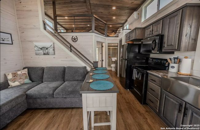 193 - 5386 Ranch Road 1376, House other with 2 bedrooms, 1 bathrooms and null parking in Fredericksburg TX | Image 10