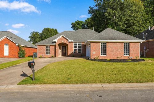 205 Somerled Ct, Florence, AL, 35633 | Card Image