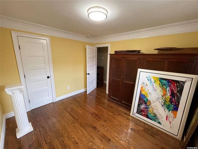 30 E Neptune Ave, House other with 3 bedrooms, 2 bathrooms and null parking in Lindenhurst NY | Image 10