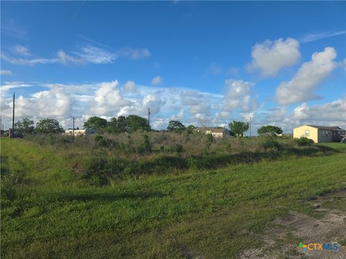000 Lincoln, Port LaVaca, TX, 77979 | Card Image