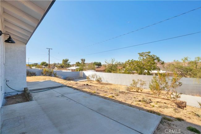61638 La Jolla Dr, House other with 4 bedrooms, 2 bathrooms and null parking in Joshua Tree CA | Image 20