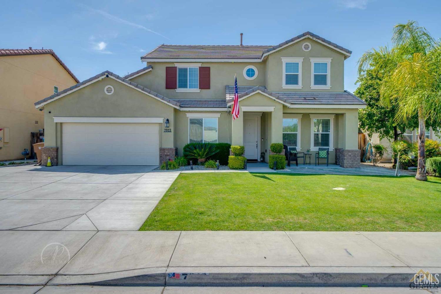 Prism Way, Bakersfield, CA 93313