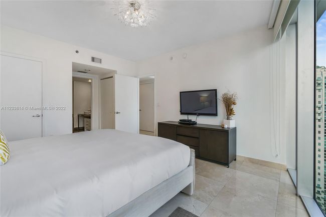 APT-3404 - 485 Brickell Ave, Condo with 2 bedrooms, 2 bathrooms and null parking in Miami FL | Image 23