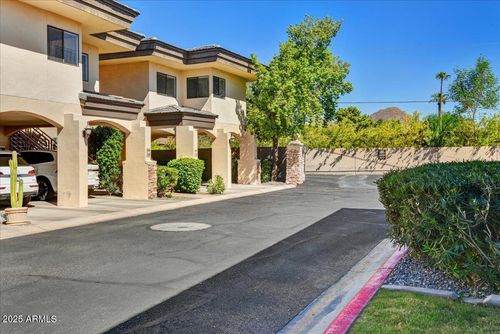 218-3235 E Camelback Rd, Phoenix, AZ, 85018-2329 | Card Image