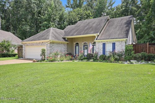 1137 Ellington Ct, Brandon, MS, 39042-3627 | Card Image