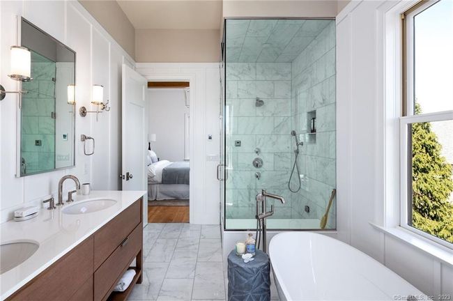 Primary Bath | Image 9